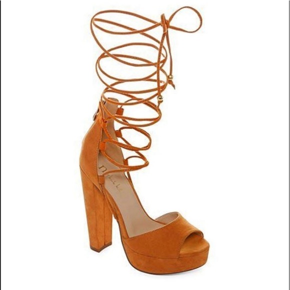 🚨NICOLE MILLER Sophia Cognac heels - Picture 10 of 10